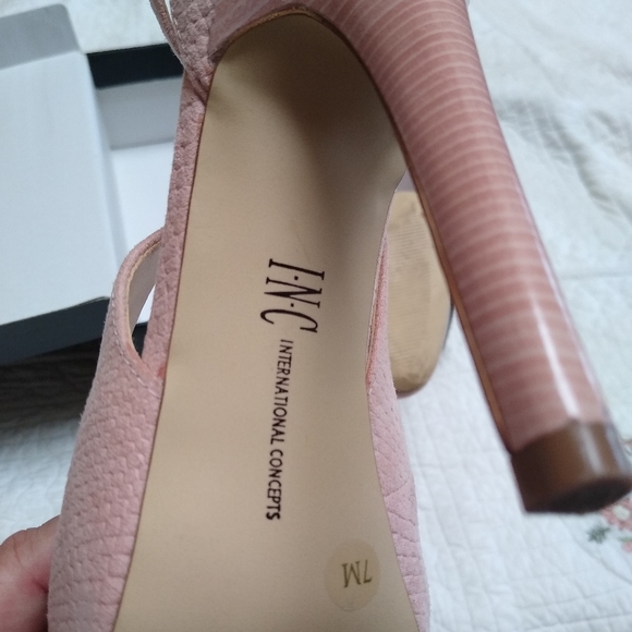 INC International Concepts Lucey Leather Pink Platform Heel - Picture 7 of 11